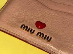 美品】ミュウミュウ 長財布 ラブレター ハート マドラス パスケース