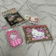 ハローキティ レオパード ポーチ マグネット バッジ ヘアクリップ まとめ
