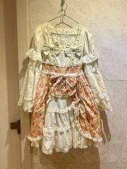 アイボリー フリル ワンピース axesfemme ジャンパースカート - メルカリ