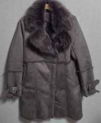 美品・高級感 ZARAメンズダブルフェイクムートンブラックハーフコート 美品・高級感 ZARAメンズダブルフェイクムートンブラックハーフコート