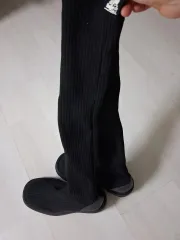 エゴイスト ブラック ニットソックスブーツのサムネイル