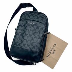 真贋鑑定済み】COACH コーチ グラハム シグネチャー柄 レザー ボディ 
