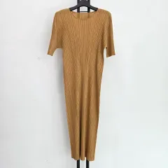 デパートタグ正規品)) プリーツプリーズ PLEATS PLEASE マンスリー ONE PIECE