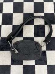 新品タグ付 kipling HarryPotter リリ ショルダーバッグ - メルカリ
