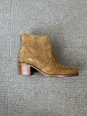 A.P.C. アーペーセー スウェード ブーツ 37サイズのサムネイル