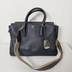 プラダ パラディグム トート ハンド バッグ 2way サフィアーノレザー ネロ プラダ パラディグム トート ハンド バッグ 2way サフィアーノレザー