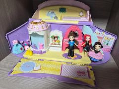 ディズニー ちびキャラタウン 魔法の国の大きなお城 - メルカリ