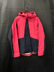 Peak Performance ウィンドブレーカー