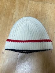 美品 THOM BROWNE トムブラウン キッズ ビーニー ニット帽 グレー 