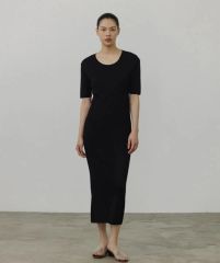 完売品 Wellness Rib Dress BK Mサイズ - メルカリ