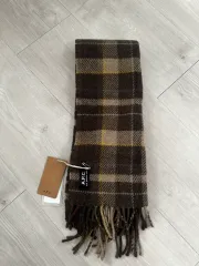 A.P.C. アーペーセー ウール CHECK マフラーのサムネイル