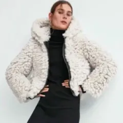 新品 ZARA XS シープスキン ボア フリース ジャケット W-アウター-148