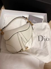 良品✨Christian Dior サドル バッグ グレインカーフ ホワイト - メルカリ