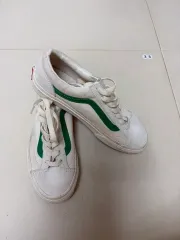 VANS スニーカー