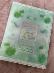 トレカ バインダー リフィル 1枚に4枚収納