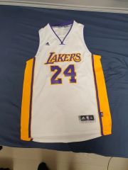 1608☆NBAレイカーズ☆コービー・ブライアント☆タンクトップ☆総