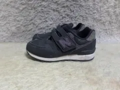 175 New Balance 574 キッズ 子供靴 ジュニア ブラック 中古 シューズ