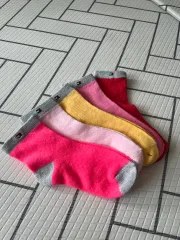 トミーヒルフィガー靴下