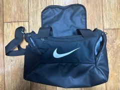レア】【新品】ジョーダン モノグラムミニダッフルバッグ （3L）②