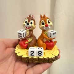 チップとデール 万年カレンダー フィギア ディズニー 置物 チップ