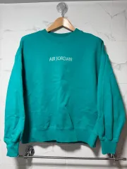 L NIKE ジョーダン グリーン スウェット Tシャツのサムネイル
