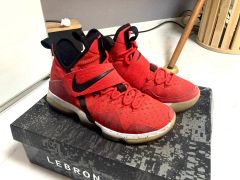 Nike GS LeBron 23 IM9005-001 24㎝ - メルカリ