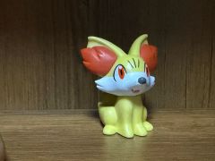 ポケモンセンター ポケパルレ フォッコ ぬいぐるみ - メルカリ