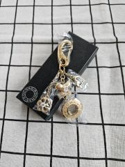 マカオ限定 馬のキーホルダー | Mercari