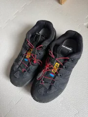 SALOMON サロモン 靴のサムネイル