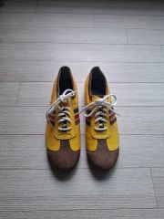 北欧中欧レインボーカラー チェコブランドBOTAS 66 スニーカー - メルカリ