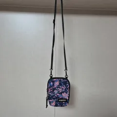 イーストパック ミニ クロスバックのサムネイル