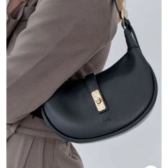 BEAURE ビュレ ロングハンドル ボストン 新品未使用タグ付き - メルカリ