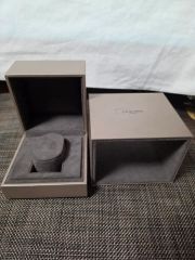 OFFICINE PANERAI 木製収納ケース 説明書 クロス - メルカリ