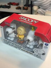 Snoopy スヌーピーボブルヘッド　フィギュア 3体セット Snoopy スヌーピーボブルヘッド フィギュア 3体セット - メルカリ