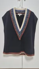 （クローゼット整理 COS ニット ベスト wool 100%のサムネイル