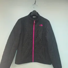 THE NORTH FACE ザノースフェイス レディース キルティング ジャケットのサムネイル