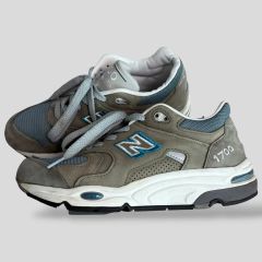 ニューバランス New BalanceT3000BK6 27.5cm - メルカリ