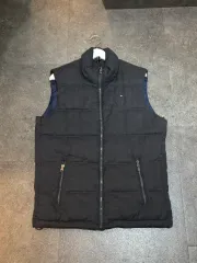 Tommy Hilfiger トミーヒルフィガー ダウンベスト mサイズ