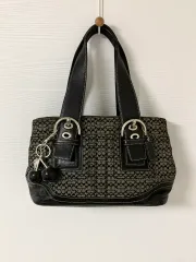 COACH シグネチャー ブラック バックル トートバッグ