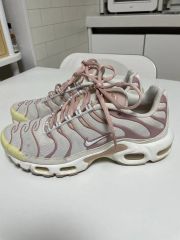 NIKE Air Max Tn スタジアム ジャージー メンズS 新品タグ付き NIKE Air Max Tn スタジアム ジャージー メンズS 新品タグ付き - メルカリ