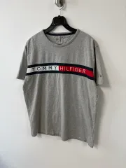 トミーヒルフィガー ロゴ グレー 半袖 Tシャツ