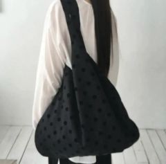 ミナペルホネン バッグ タンバリン 黒色生地×ホワイト刺繡 - メルカリ
