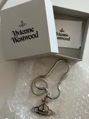 Vivienne Westwood ヴィヴィアン・ウエストウッド カラビナ キーホルダー