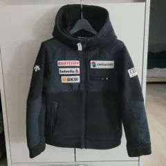 DESCENTE スキー 起毛 フードジップアップ 140のサムネイル