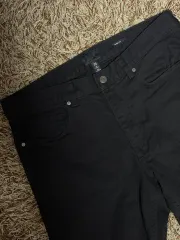 H&M スキニーフィット ブラック デニム ズボン