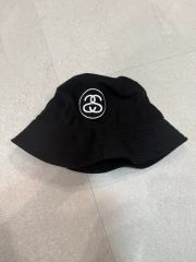 STUSSY ステューシー シャネルロゴ SSLNKCRCLCSN クッション - メルカリ