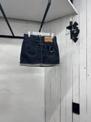 DSQUARED2 ディースクエアード2のサムネイル
