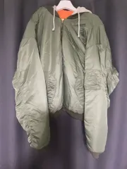VETEMENTS ヴェトモン 16f/w オム フード ブルゾン ジャケットのサムネイル