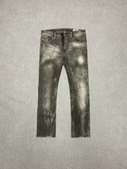 DIESEL ディーゼル THANAZ デニム ズボン サイズ 28