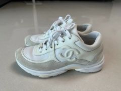 極美品/CHANEL スニーカー 新品靴紐有り - メルカリ